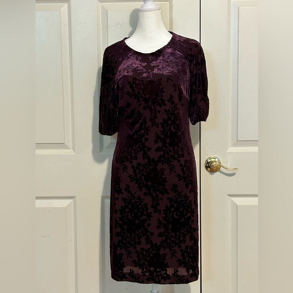 Tommy Hilfiger purple velour burnout dress, size 4